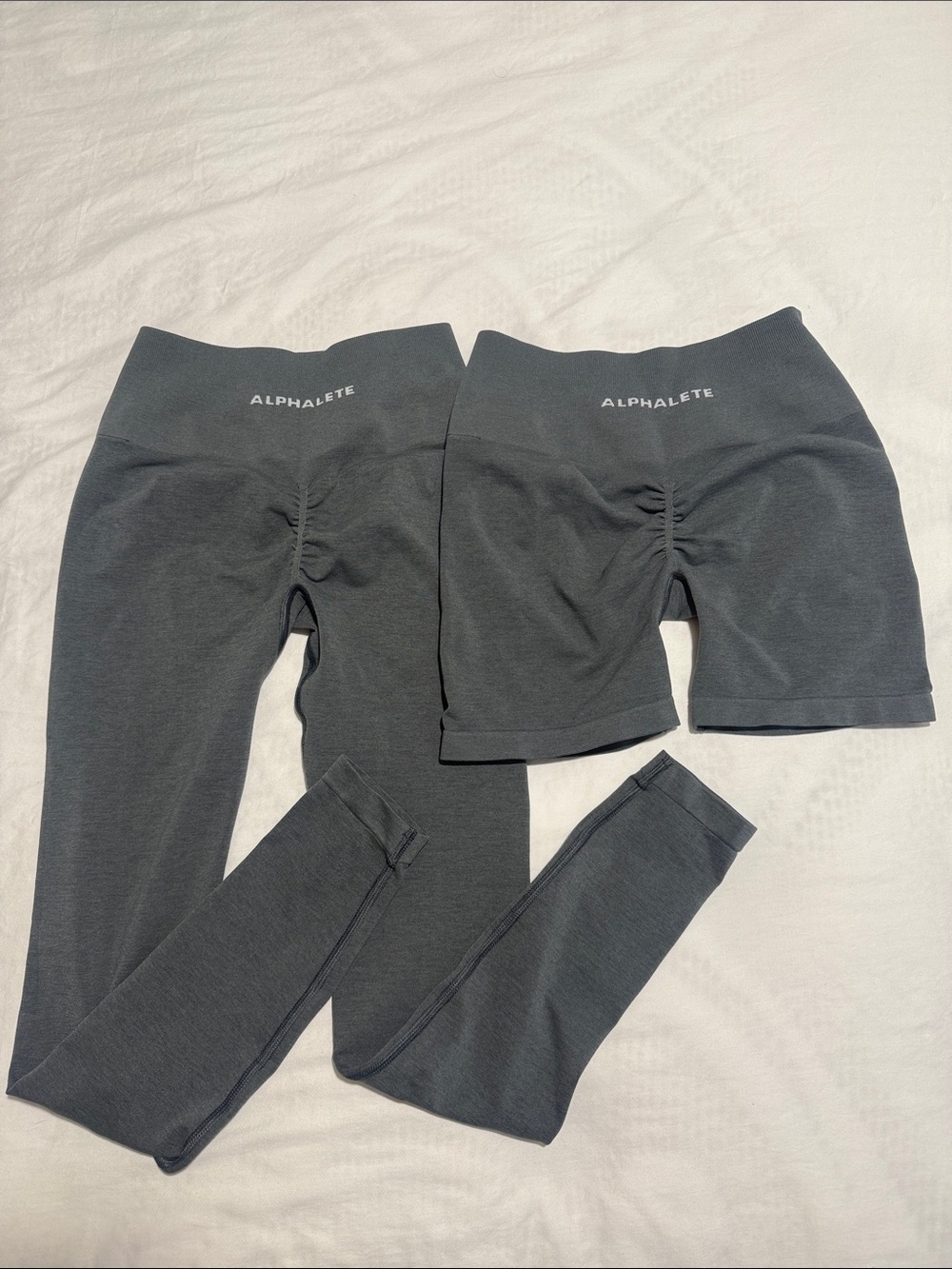 Alphalete Amplify Leggings and Shorts bundle - Small